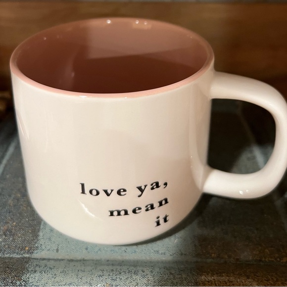 Love ya, mean it creamy white with soft pink mug - Picture 5 of 6